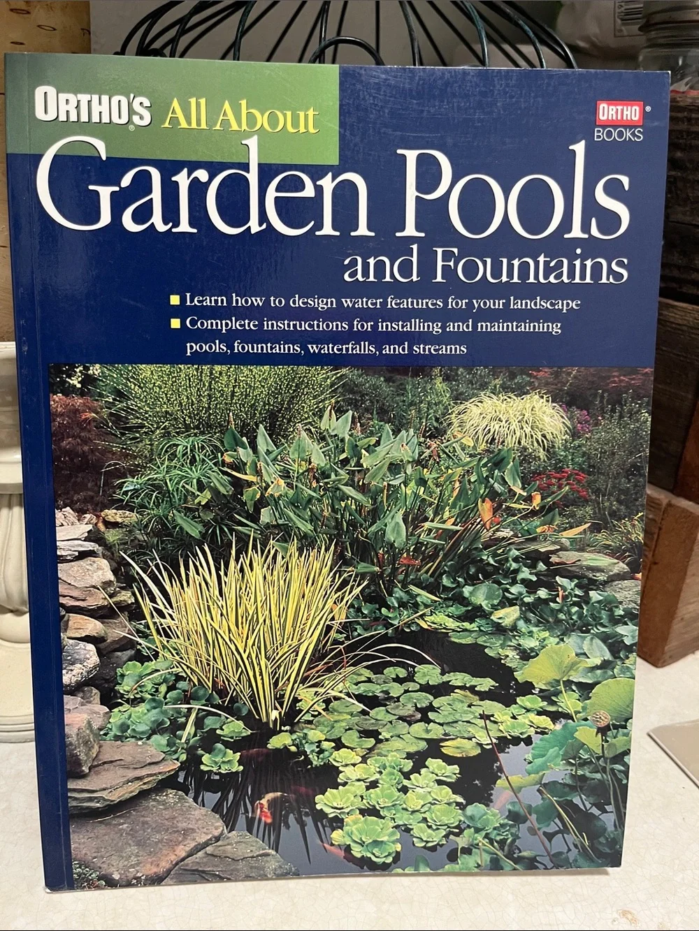 Ortho All About Garden Pools and Fountains - Blue Cover